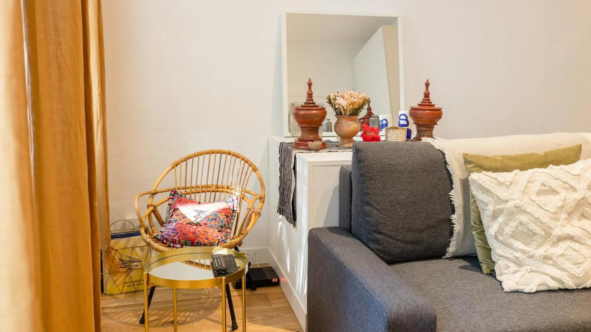 Le Lotus Blanc - Hypercentre A 10 Min Du Metro Apartment Toulouse