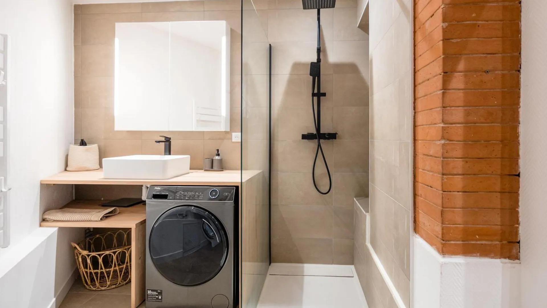 Le Lotus Blanc - Hypercentre A 10 Min Du Metro Apartment Toulouse